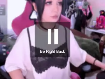 Chaturbate Live Porn of broodmommyy3