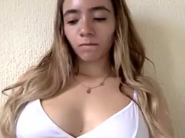 Chaturbate Sex Cam of majo_gomezz