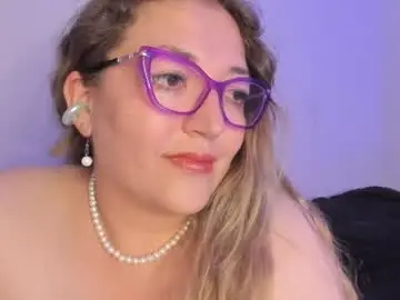 Chaturbate Sex Chat of naty__mature_