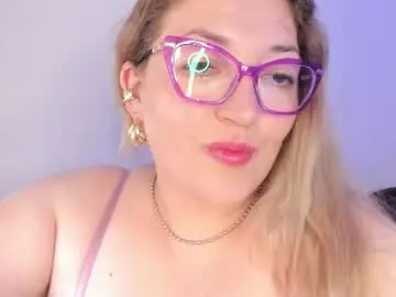 Chaturbate Sex Chat of naty__mature_