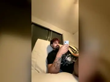 Chaturbate Free Porn Cam of jaxobsidian