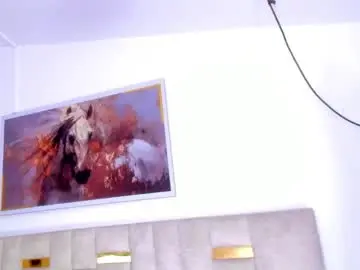 Chaturbate Live Sex of halie728