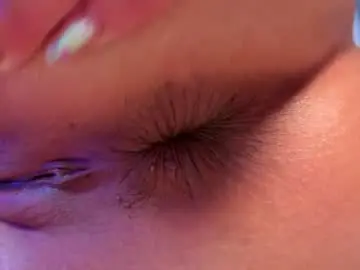 Chaturbate Sex Cam of muriel_belovv