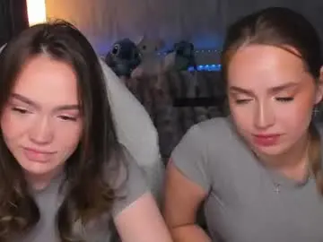 Chaturbate Live Sex Cam of ai__girl