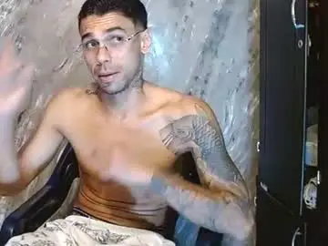Chaturbate Best live sex cam show of allanbarreto
