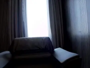 Chaturbate Sex Cam of antoniovalentinidiamond