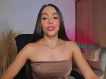 Chaturbate Live Sex Cam of alinamoretti