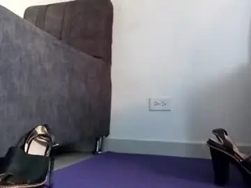 Chaturbate Sex Cam of monaa_paloma