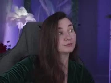 Chaturbate Free Live Porn of golden_dragones
