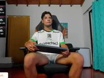 Chaturbate Nude Webcam of alex_lord_