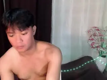 Chaturbate Live Sex Cam of kingdomcum96