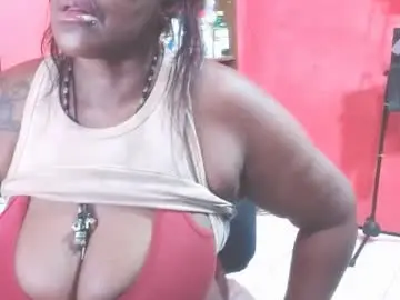 Chaturbate Free Porn Cam of loretybigasshot