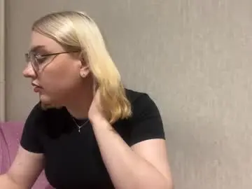 Chaturbate Adult Webcams of bernardineredwine
