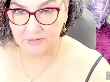 Chaturbate Nude Webcam of cataleya_mom_