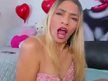 Chaturbate Adult Video Chat of angeline_focus