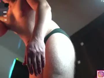 Chaturbate Free Porn Cam of just_your_dreamboy