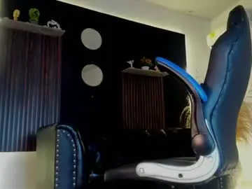 Chaturbate Adult Webcams of titobell10