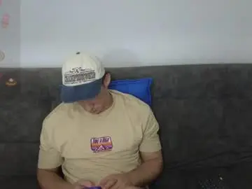 Chaturbate Watch Live Sex Cams of luigisb