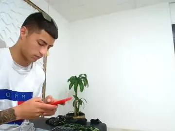 Chaturbate Free Porn Cam of mr_porn_9