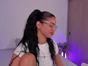 Chaturbate Free Live Porn of lia_girl2