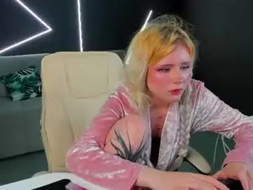 Chaturbate Watch Live Sex Cams of kiki_peach