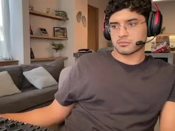Chaturbate Watch Live Sex Cams of bdever7