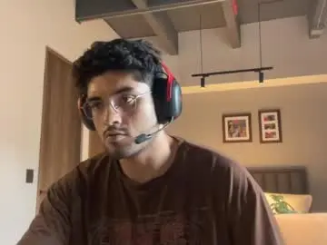 Chaturbate Live Sex Cam of bdever7