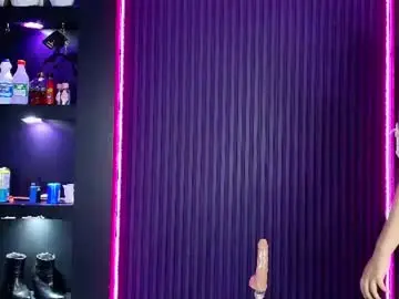 Chaturbate Adult Video Chat of chloee_queen_