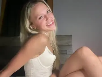 Chaturbate Adult Video Chat of emmaabennett