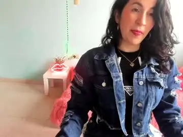 Chaturbate Live Porn of talia_mystic