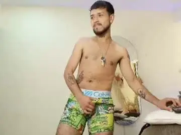 Chaturbate Free Live Porn of steven_skiing