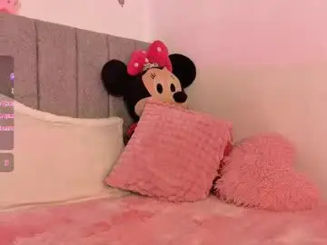 Chaturbate Nude Webcam of jazmiin_33