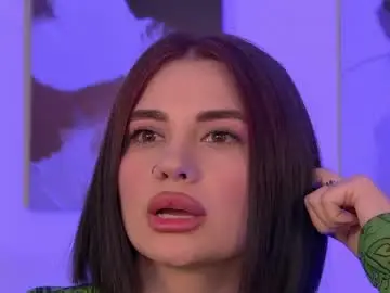 Chaturbate Best live sex cam show of adrianatores