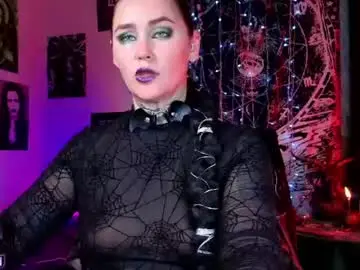 Chaturbate Nude Webcam of emmybrightj_