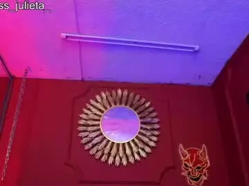 Chaturbate Live Sex of julieta_russell