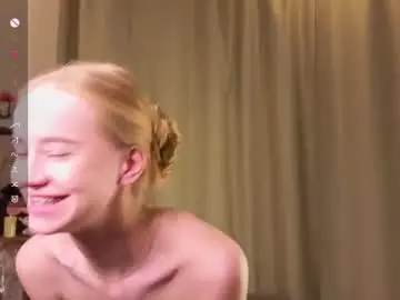 Chaturbate Watch Live Sex Cams of irmgardwoodfolk