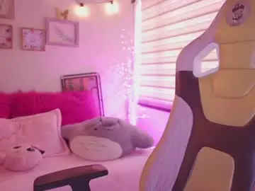 Chaturbate Live Sex Cam of tommy_blue1