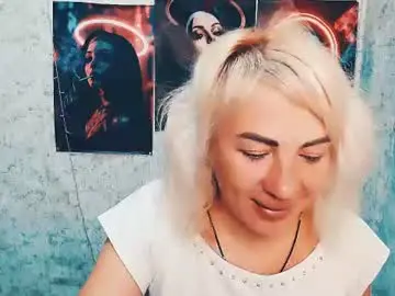 Chaturbate Adult Video Chat of alinafrey_