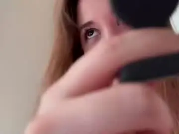 Chaturbate Live Sex Cam of denobluora