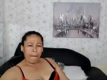 Chaturbate Watch Live Sex Cams of mature_martina_