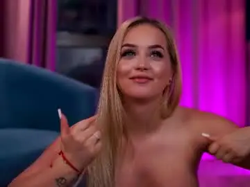 Chaturbate Live Porn of elyssawetxx