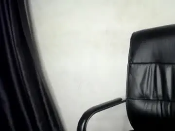 Chaturbate Live Sex of ebony_petitegirl