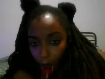 Chaturbate Live Sex Cam of dontblink8