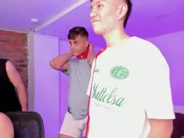 Chaturbate Adult Webcams of space_boys18