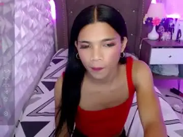 Chaturbate Adult Video Chat of miamalkovax