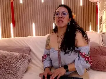 Chaturbate Best live sex cam show of velvet_curly