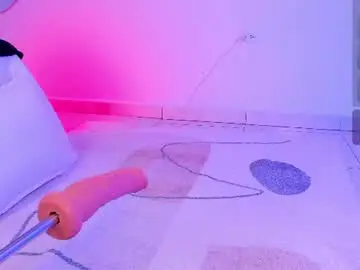 Chaturbate Nude Webcam of zoe_rivers