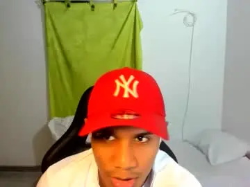 Chaturbate Free Porn Cam of corzoethan
