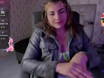 Chaturbate Sex Chat of pervert_milf2023