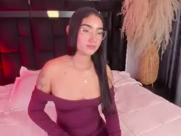Chaturbate Nude Webcam of kendallmeyers